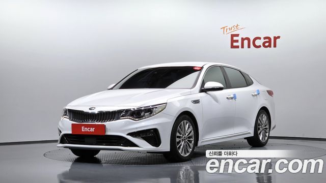 Kia K5 2019 — photo 1