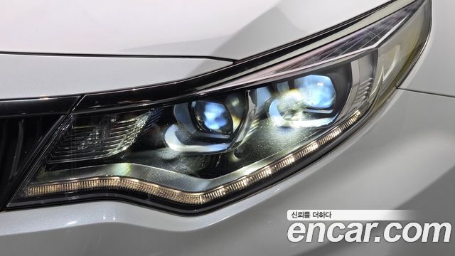 Kia K5 2019 — photo 8