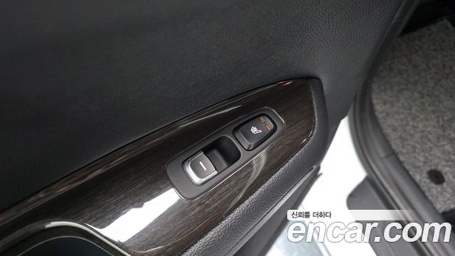 Kia K5 2019 — photo 27