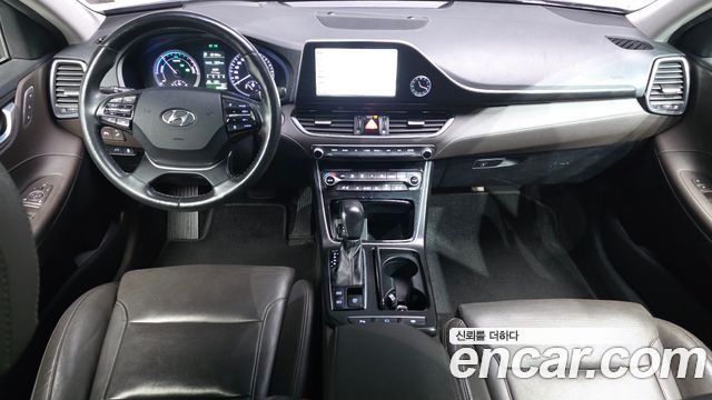 Hyundai Grandeur 2018 — photo 10