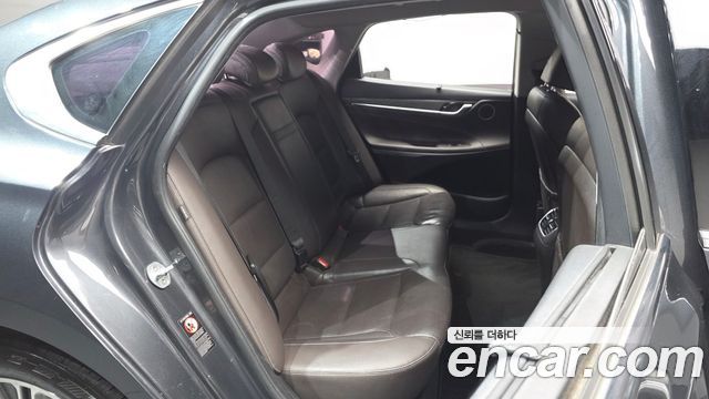 Hyundai Grandeur 2018 — photo 17