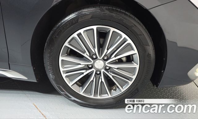 Hyundai Grandeur 2018 — photo 7