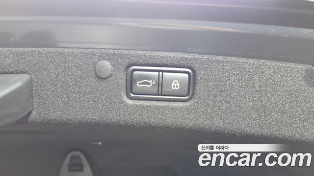 Hyundai Grandeur 2018 — photo 30