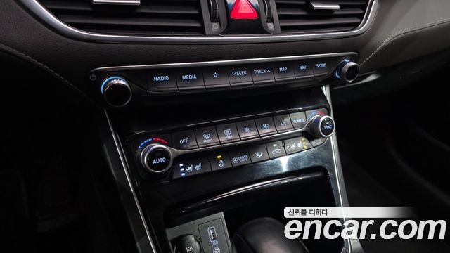 Hyundai Grandeur 2018 — photo 31