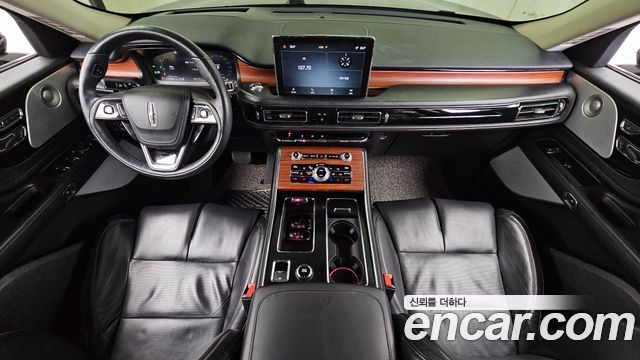 Lincoln Aviator 2020 — photo 10