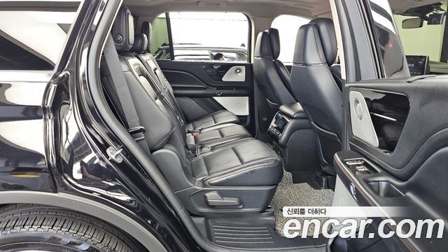 Lincoln Aviator 2020 — photo 18