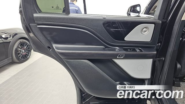Lincoln Aviator 2020 — photo 15