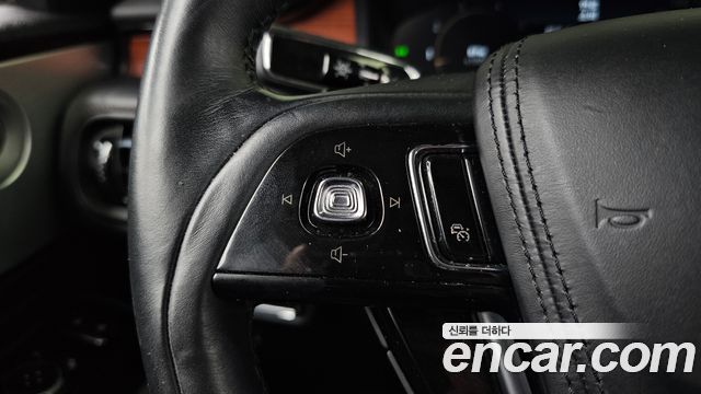 Lincoln Aviator 2020 — photo 29
