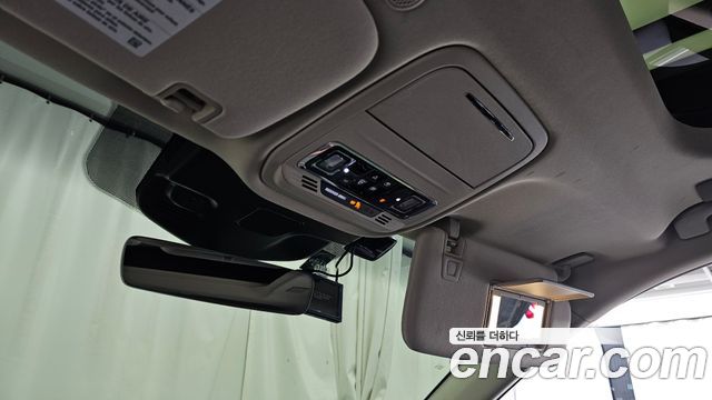 Lincoln Aviator 2020 — photo 36