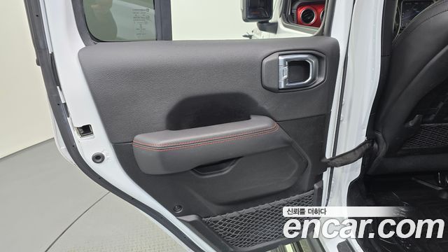 Jeep Gladiator 2021 — photo 15