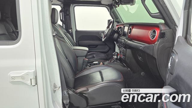Jeep Gladiator 2021 — photo 16