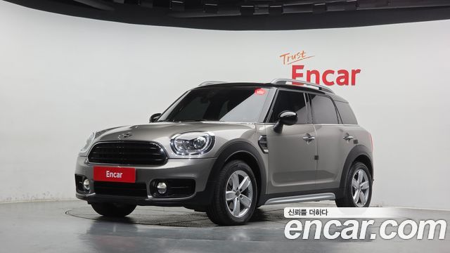 Mini Countryman 2019 — photo 1