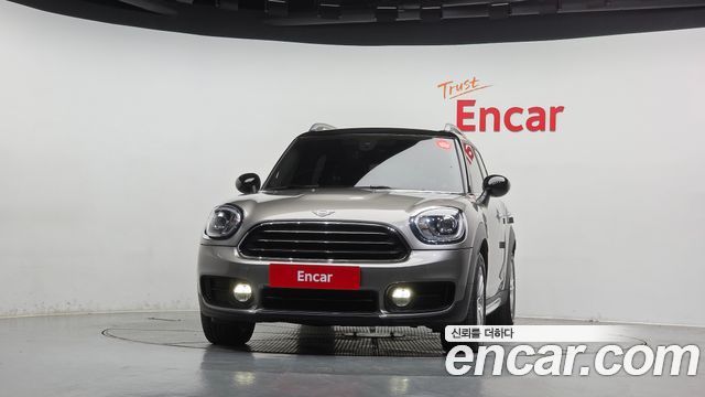 Mini Countryman 2019 — photo 3