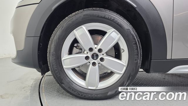 Mini Countryman 2019 — photo 5