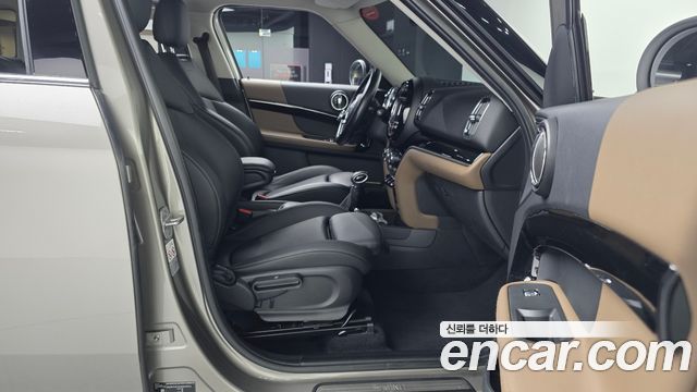 Mini Countryman 2019 — photo 17