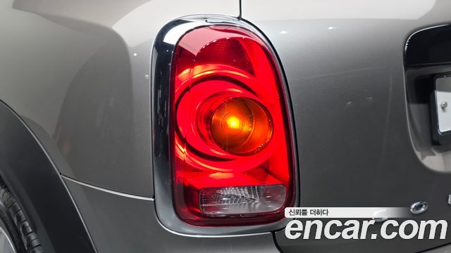 Mini Countryman 2019 — photo 9