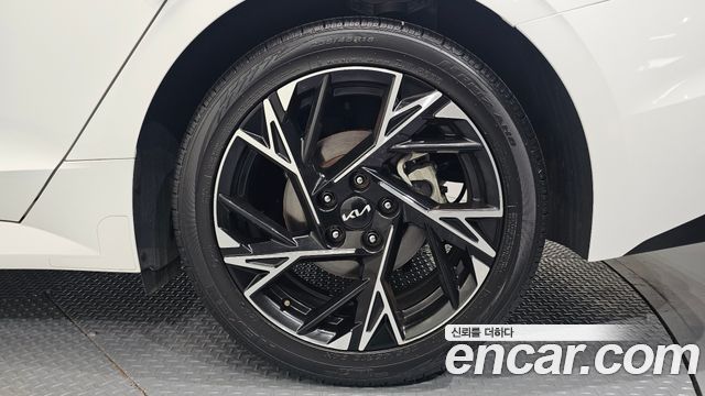 Kia K5 2024 — photo 7