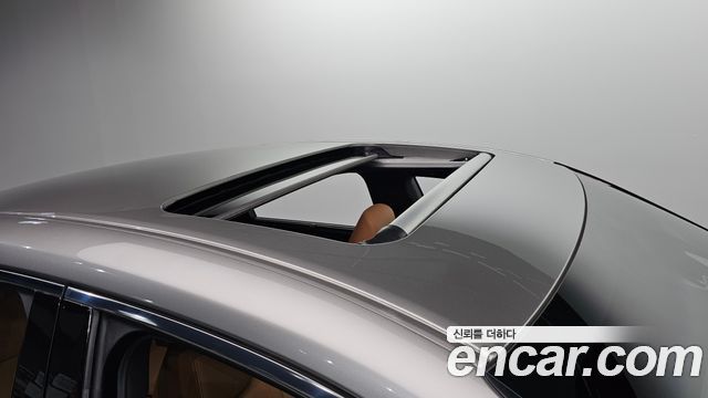 Lexus ES 2021 — photo 19
