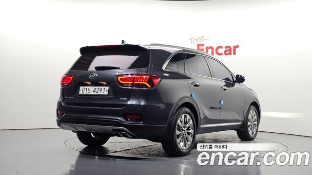 Kia Sorento 2018 — photo 2