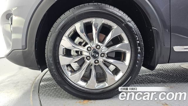 Kia Sorento 2018 — photo 5