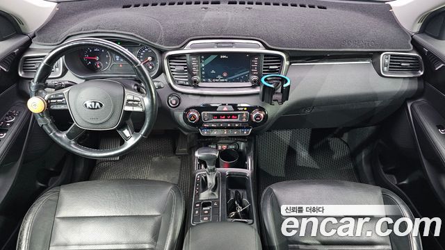 Kia Sorento 2018 — photo 7