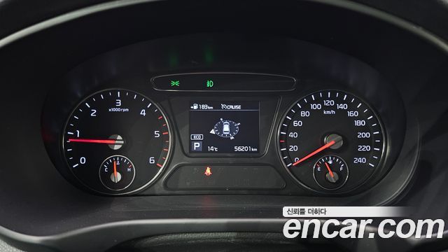 Kia Sorento 2018 — photo 8