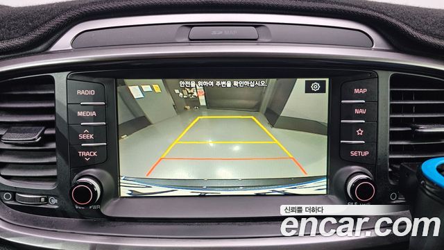 Kia Sorento 2018 — photo 16