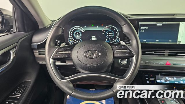 Hyundai Grandeur 2022 — photo 13