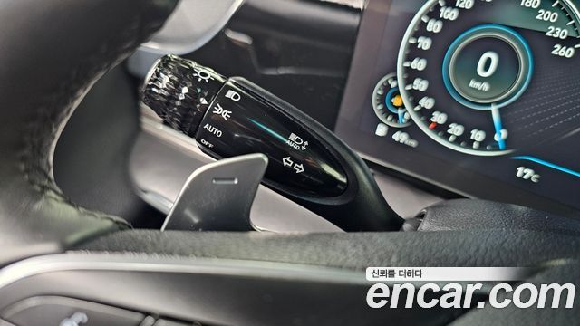 Hyundai Grandeur 2022 — photo 17