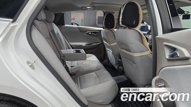 Chevrolet Korea Malibu 2018 — photo 17