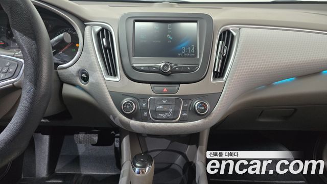 Chevrolet Korea Malibu 2018 — photo 19