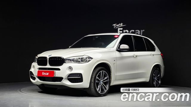 BMW X5 2017 — photo 1