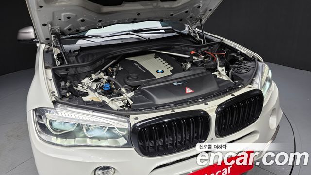 BMW X5 2017 — photo 6