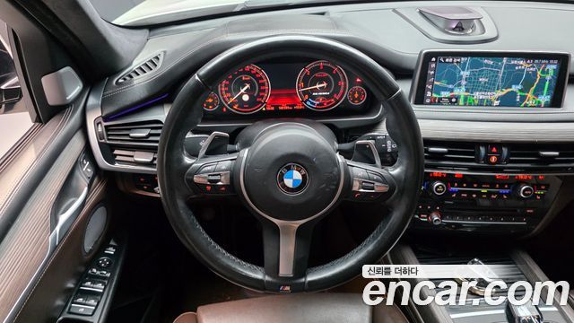 BMW X5 2017 — photo 13