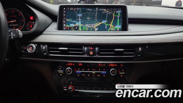 BMW X5 2017 — photo 15