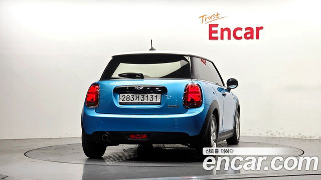 Mini Cooper 2019 — photo 4