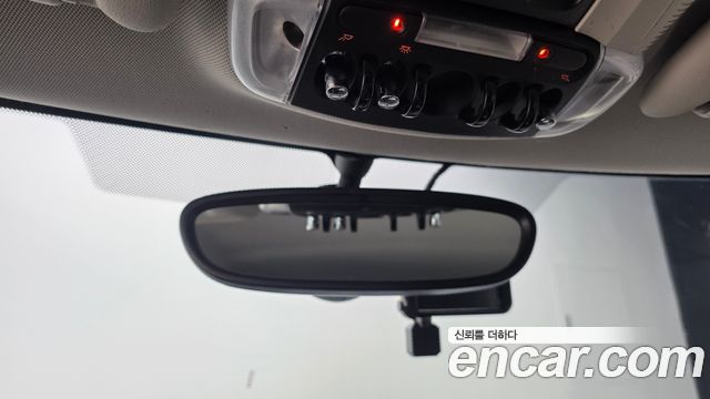 Mini Cooper 2019 — photo 18