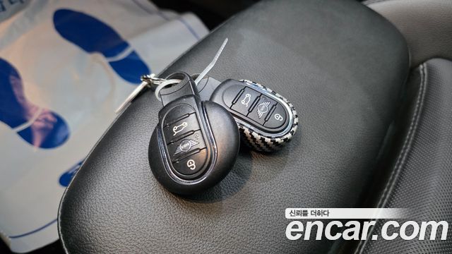 Mini Cooper 2019 — photo 19