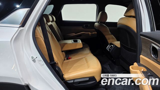 Kia Sorento 2023 — photo 18