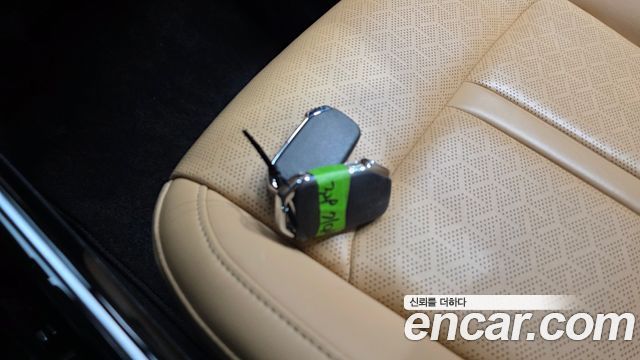 Kia Sorento 2023 — photo 32