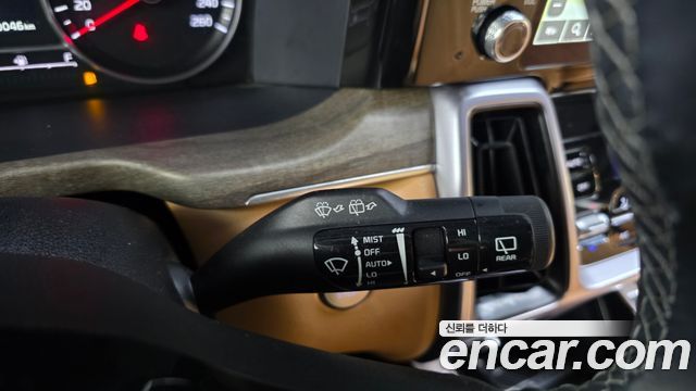 Kia Sorento 2023 — photo 38