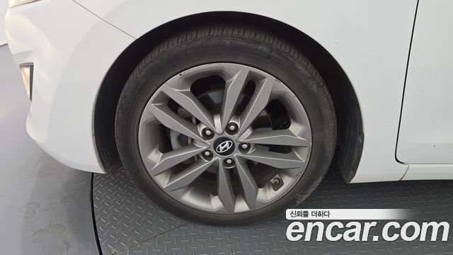 Hyundai i30 2016 — photo 5