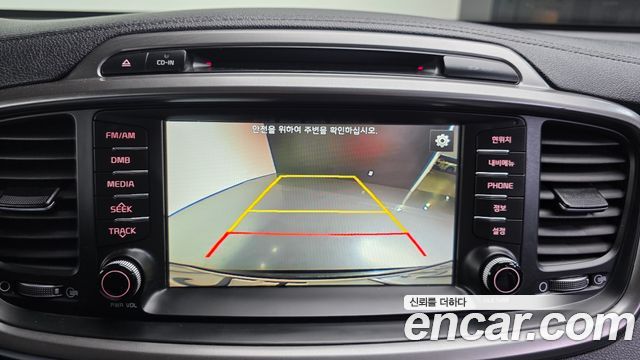 Kia Sorento 2016 — photo 15