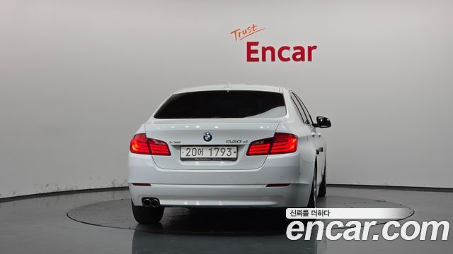 BMW 5-Series 2013 — photo 4