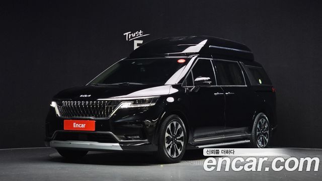 Kia Canival 2022 — photo 1