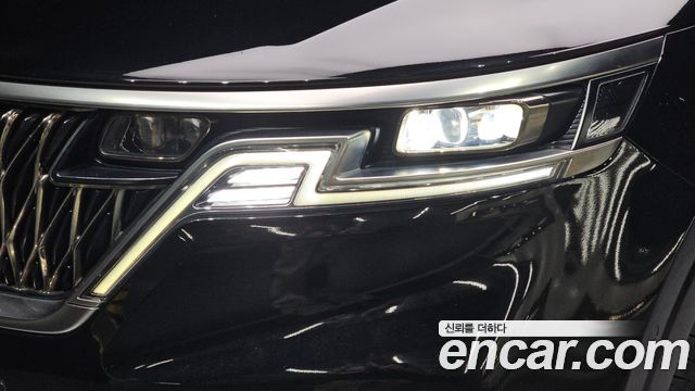 Kia Canival 2022 — photo 8