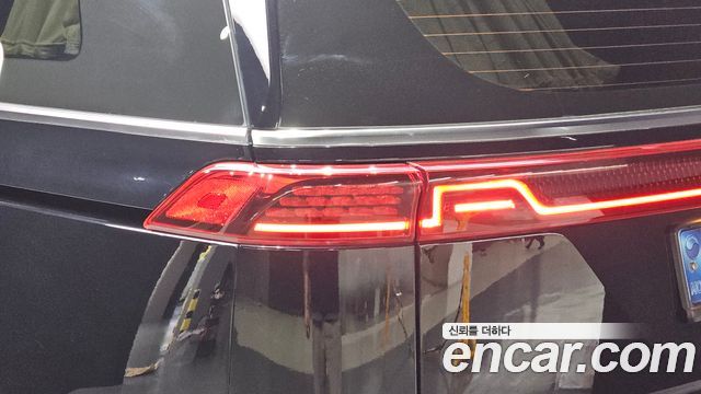 Kia Canival 2022 — photo 9