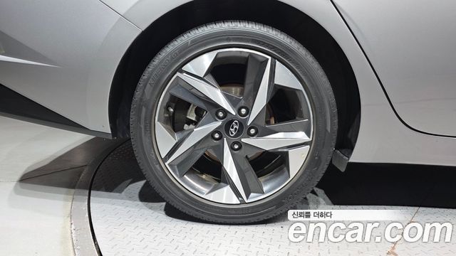 Hyundai AVANTE 2022 — photo 5