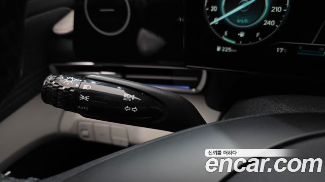 Hyundai AVANTE 2022 — photo 26