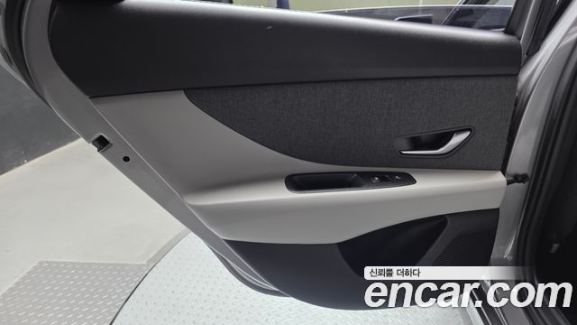 Hyundai AVANTE 2022 — photo 15